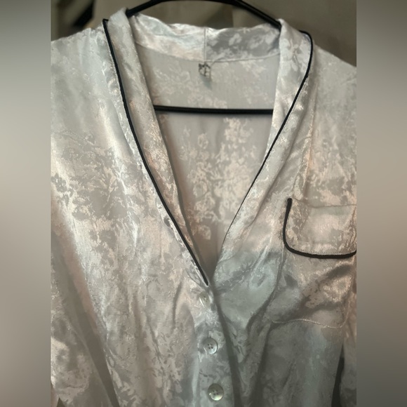 Free People Intimately one piece pajama S Satin style jumper - Picture 2 of 8